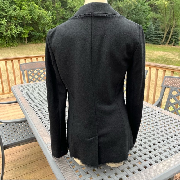 Banana Republic sculpted tailored wool blazer with roses and fringe size: small - Picture 3 of 16